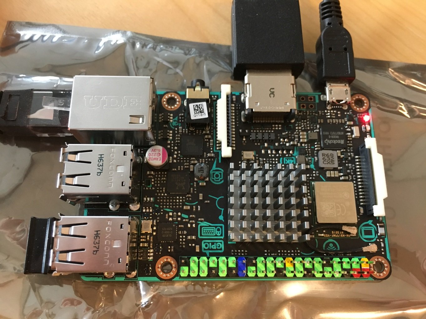 Qt from git on the Tinkerboard (with Wayland)